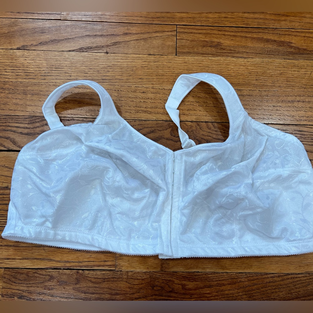 Just My Size Hanes Front Closure Bra Size 48DD Easy-On White - Picture 5 of 8
